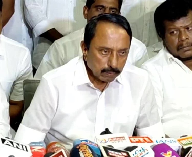 என்.டி.ஏ கூட்டணியில் உள்ள 10 கட்சியில் ஒன்று அதிமுக! செங்கோட்டையன் கிண்டல்!   