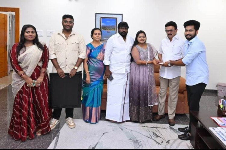 டி.கே.மோகன் இல்லத்திருமணம்! மணமக்களை நேரில் வாழ்த்திய முதலமைச்சர்!