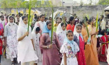 திருப்பத்தூர் இராணிப்பேட்டையில் கிறிஸ்தவர்கள் குருத்தோலை ஏந்தி ஊர்வலம்!