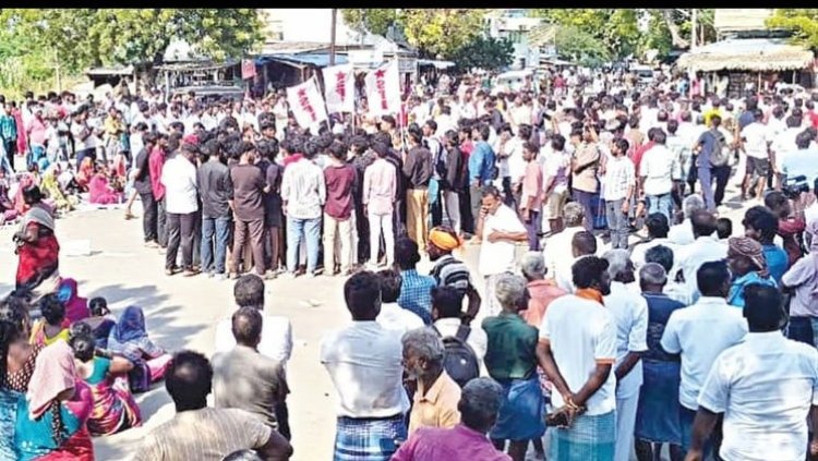 சார் நிஜமாவா? 5ஆண்டுகளில் பாலியல் வன்கொடுமை உள்ளிட்ட குற்றங்கள் குறைந்துள்ளனவாம்! நேற்று கூட தூத்துக்குடியில் ஒரு பெண் இன்ஸ்பெக்டர் சஸ்பெண்ட் செய்யப்பட்டாரே?!