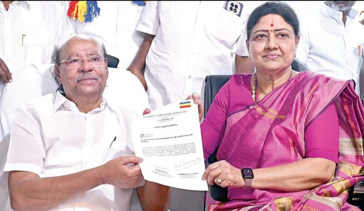 என்ன செய்ய போகுது ராமதாஸ் சசிகலா கூட்டணி! அதிமுக கூட்டணி வாக்குகளை சிதறடிக்குமா?