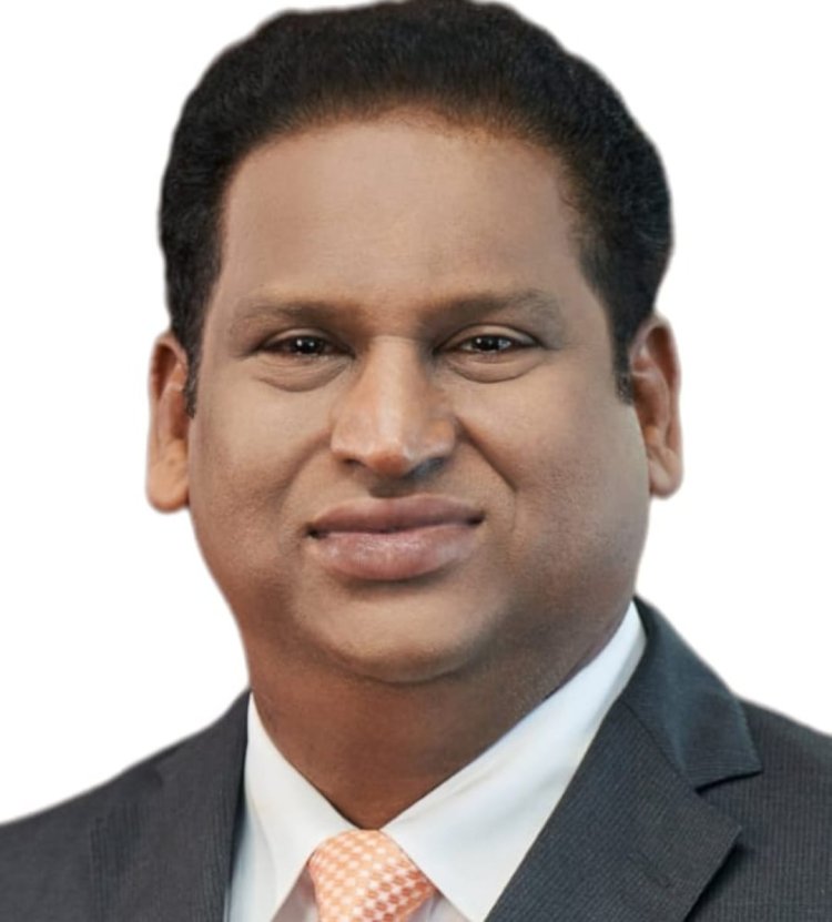 மகளிர் கிரிக்கெட் அணிக்கு வேலூர் வீராங்கனைகள் தேர்வு! சங்கத் தலைவரும்  நறுவீ மருத்துவமனை சேர்மன் ஜி.வி. சம்பத் அறிக்கை!