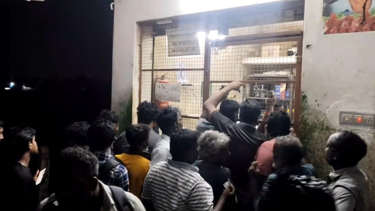 க்யூ ஆர் கோடு வேஸ்ட்... மனம் நொந்த மது பிரியர்கள்!