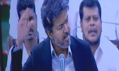 சபாநாயகரை முற்றுகையிட்ட திமுக சட்டமன்ற உறுப்பினர்கள்! முதல்வர் விஜயின் அதிரடி உரை! சர்க்காரியா கமிஷன் முதல் பார்டிபண்டு வரை உடைத்ததால்பரபரப்பு!