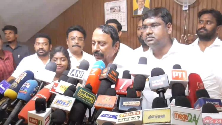 “கம்யூனிஸ்ட்கள் தனித்து போட்டியிட்டாலும் தவெகவுக்கு பின்னடைவு இல்லை!” – அமைச்சர் செங்கோட்டையன்!