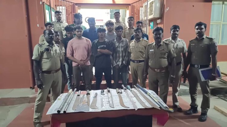 ஸ்கார்பியோவில் பட்டாக்கத்திகள்... 7 பேர் கைது! 2 கி.மீ. துரத்திச் சென்று காரை மடக்கிய கந்திலி போலீஸ் – கஞ்சா மோதலில் தப்பியோட்டம்?