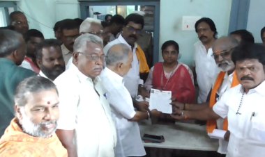 செய்தியாளர்களை ஒருதலைப்பட்சமாக நடத்தும் தொல்லியல் துறை பெண் அதிகாரி? தேவாலயத்தில் இறந்தவர் உடலை வைத்து பிரார்த்தனை செய்ய எதிர்ப்பு!