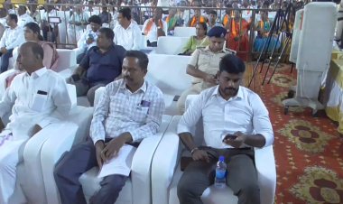 மாணவர்களுக்கு உணவு, தண்ணீர் இல்லை! வேலூர் ரயில்வே விழாவில் அலைக்கழிப்பு; DRO-வையும் கண்டுகொள்ளாத ரயில்வே அதிகாரிகள்!