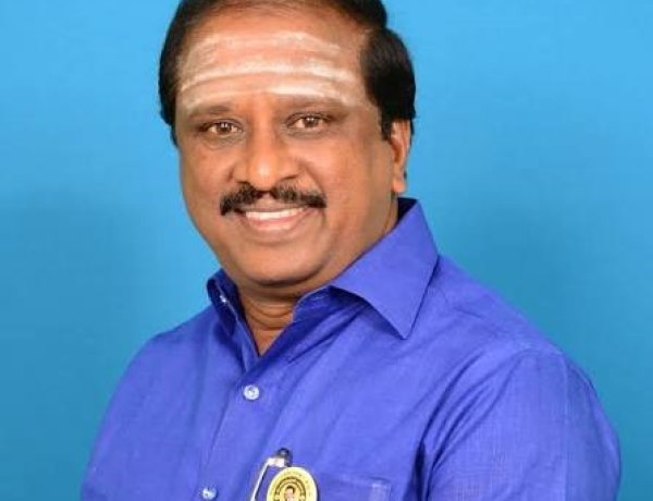 “குடியாத்தத்துக்குள் வந்து பாருடா… — சமூக ஆர்வலருக்கு மிரட்டலா? திமுகவைச் சேர்ந்த  நகர்மன்றத் தலைவர் எஸ். சௌந்தர்ராஜன் மீது வழக்குப் பதிவு! 
